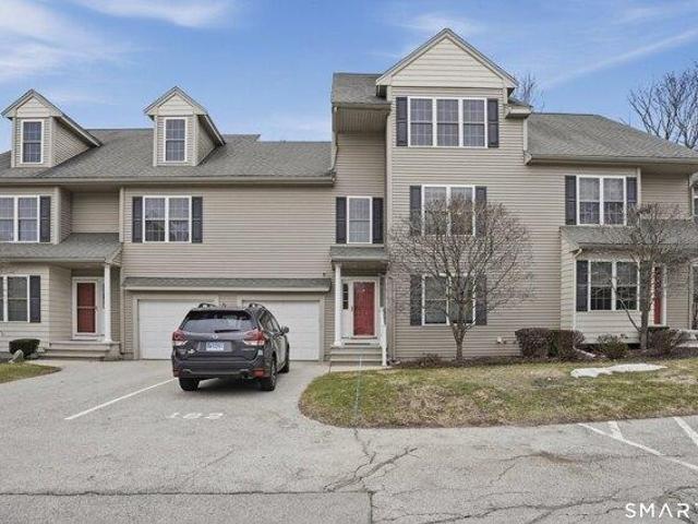 2 bedroom, Putnam CT 06260 104444845