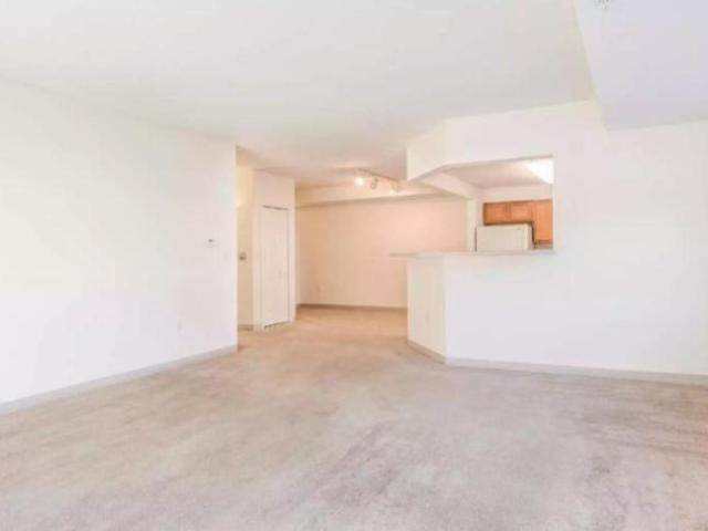 2 bedroom, Quincy MA 02169 LS98304208