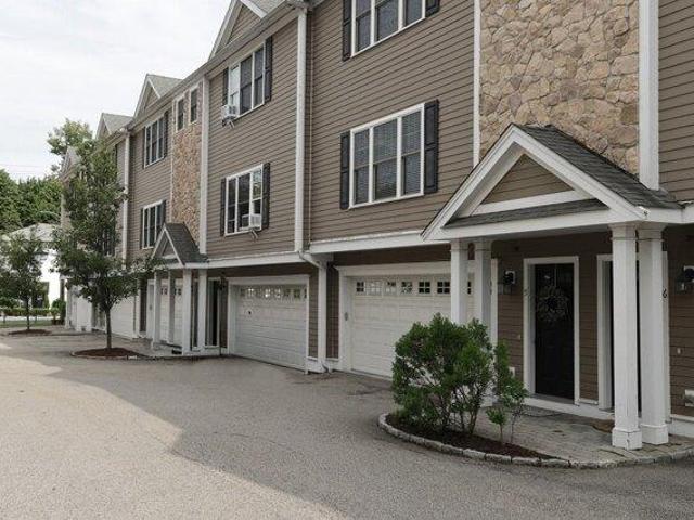 2 bedroom, Quincy MA 02169 105557341