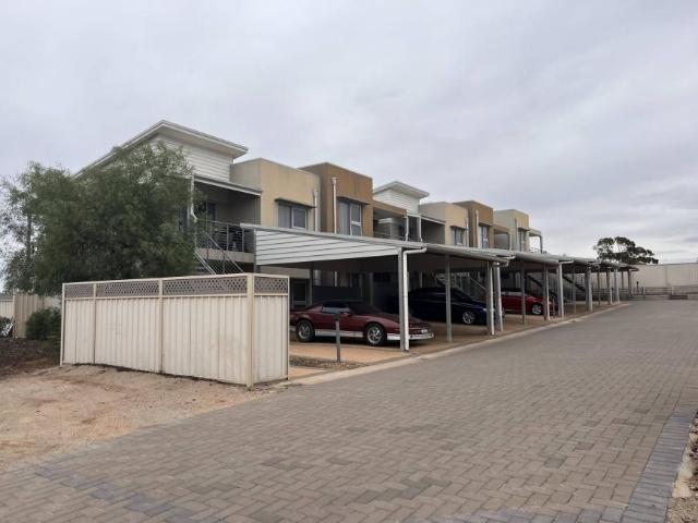 2 Bedroom Apartment Roxby Downs SA 101909372