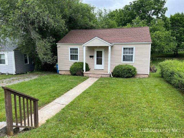 2 bedroom, Roanoke VA 24017 105214532