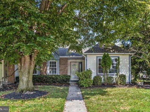 2 bedroom, Robbinsville NJ 08691 105275048