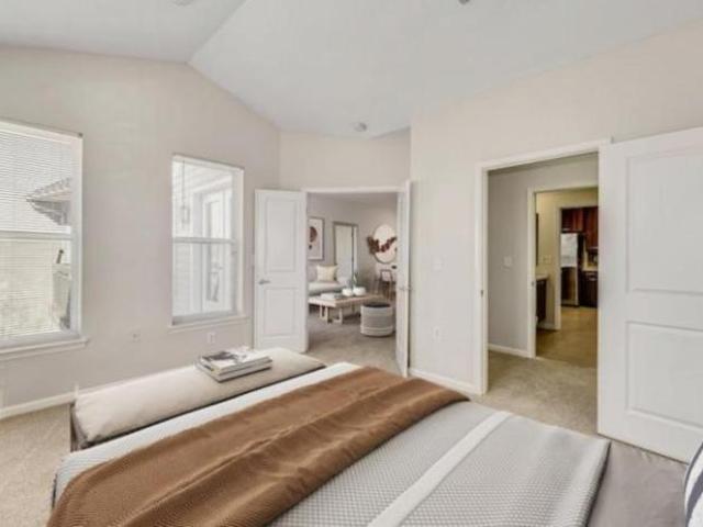 2 bedroom, Rockville MD 20852 LS105772943