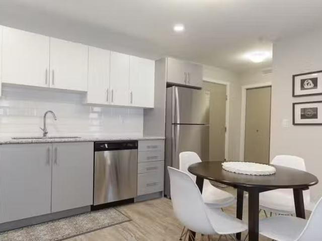 2 Bedroom Rockwood Landing Apartments
