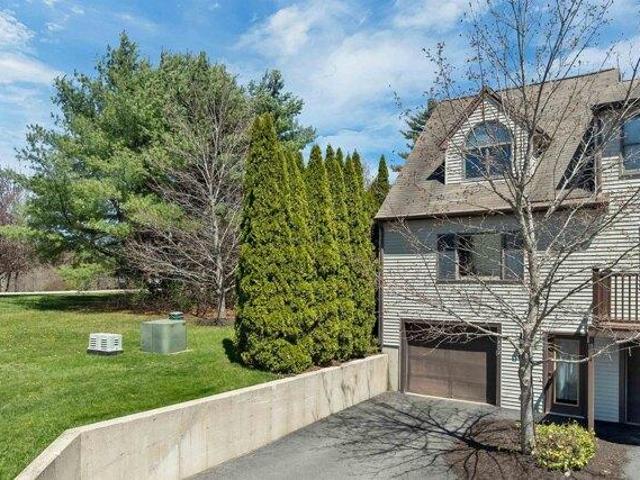 2 bedroom, Rochester NH 03839 105384154
