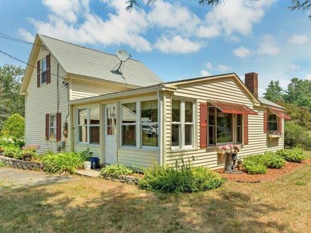 2 bedroom, Rochester NH 03868 105383186