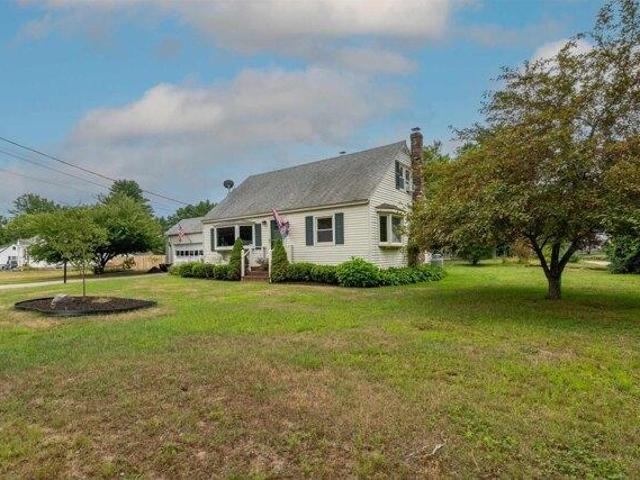2 bedroom, Rochester NH 03868 105495153