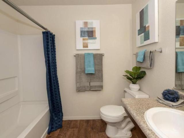 2 bedroom, Roseville CA 95661 102765310