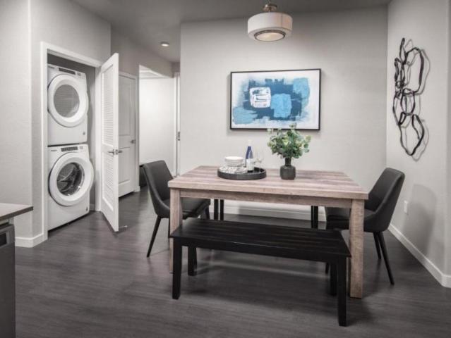 2 bedroom, Roseville CA 95747 LS104335810