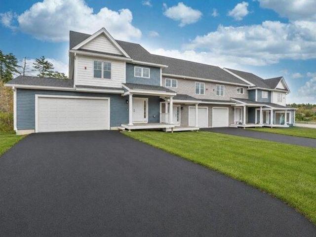 2 bedroom, Raymond NH 03077 104265939