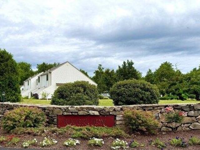 2 bedroom, Raymond NH 03077 105402907