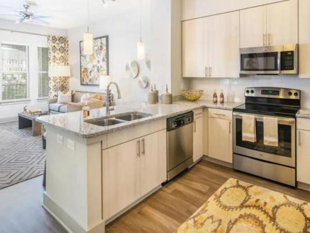 2 bedroom, Raleigh NC 27607 105260996