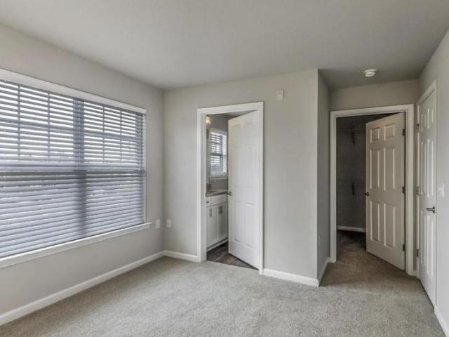 2 bedroom, Raleigh NC 27604 105635734