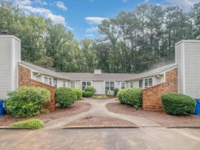 2 bedroom, Raleigh NC 27606 106244580