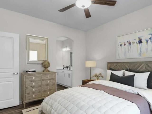 2 bedroom, Raleigh NC 27612 105259973