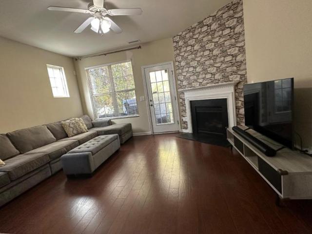 2 bedroom, Raleigh NC 27616 105622091