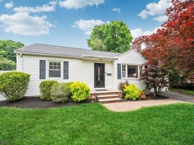 2 bedroom, Ramsey NJ 07446 105681547