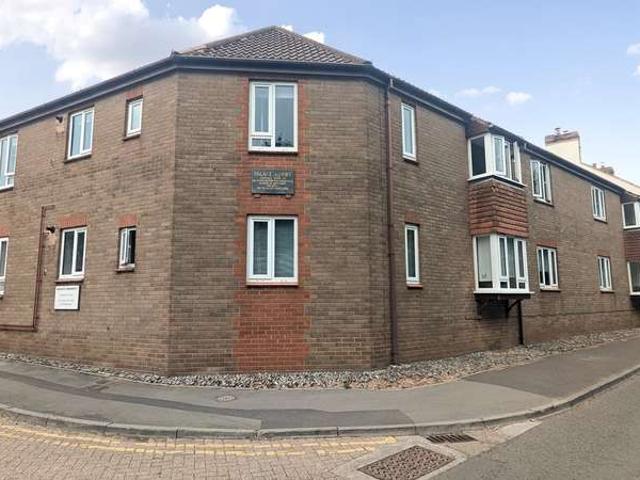 2 Bedroom Flat