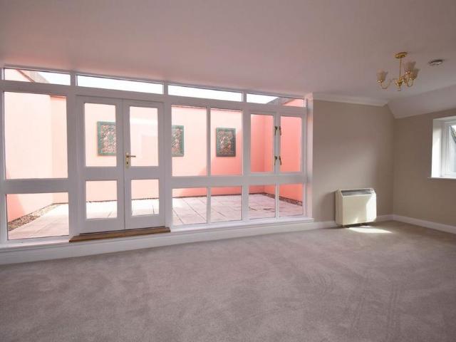 2 bedroom retirement property to rent