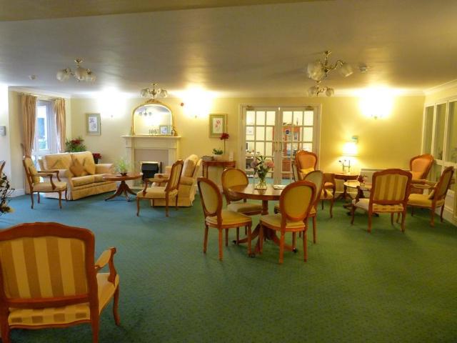 2 bedroom retirement property to rent