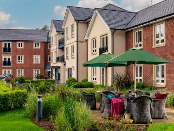 2 bedroom retirement property to rent