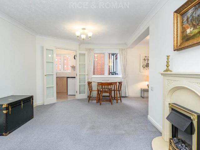 2 bedroom retirement property to rent