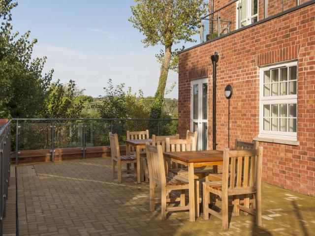 2 bedroom retirement property to rent