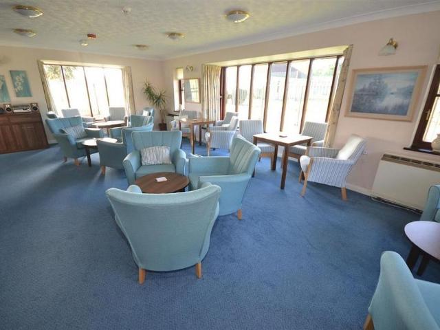 2 bedroom retirement property to rent