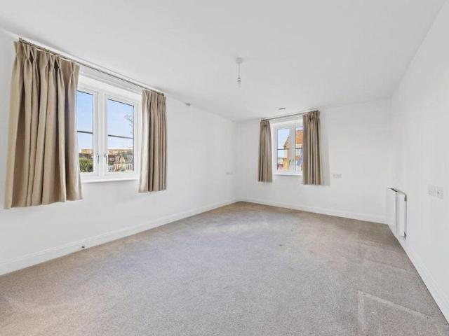 2 bedroom retirement property to rent