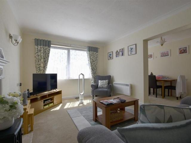 2 bedroom retirement property to rent