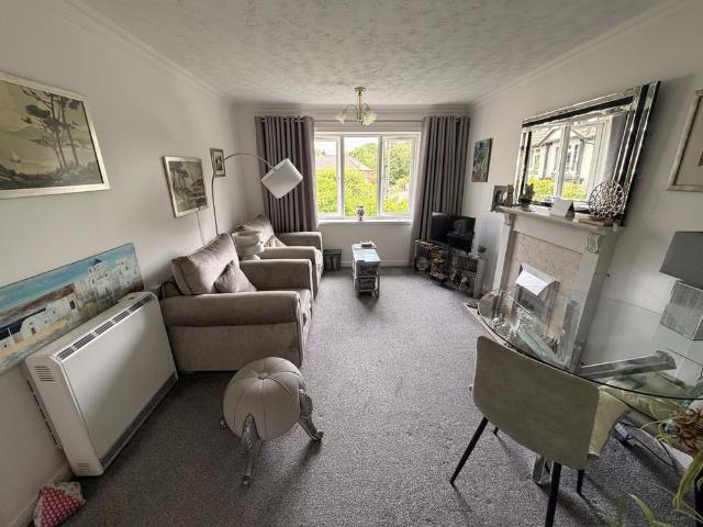 2 bedroom retirement property to rent