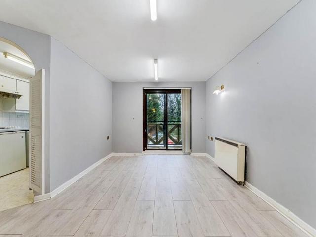 2 bedroom retirement property to rent