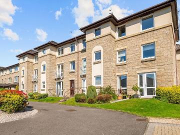 House for sale in St Ninians Stirling - Equipped kitchen