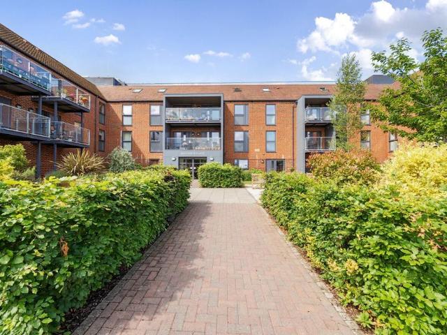 2 bedroom retirement property for sale