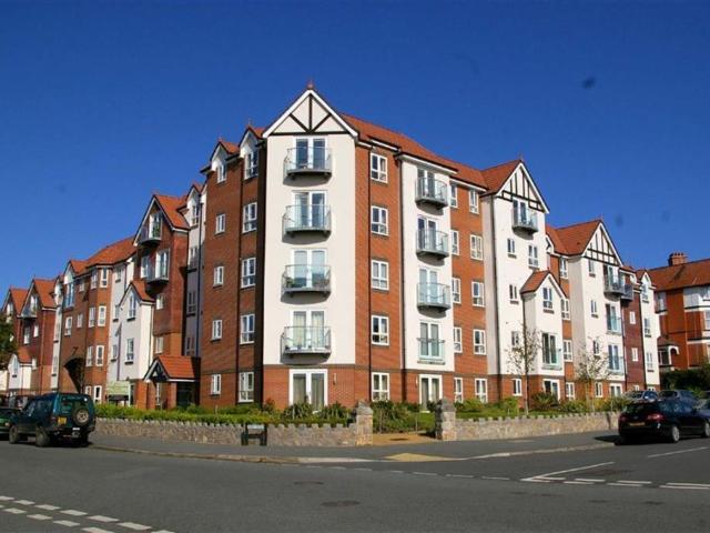 2 bedroom retirement property for sale