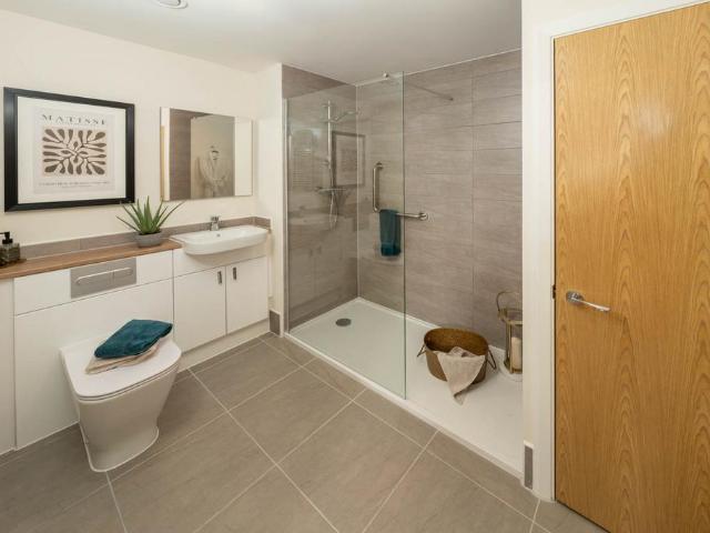 2 bedroom retirement property for sale