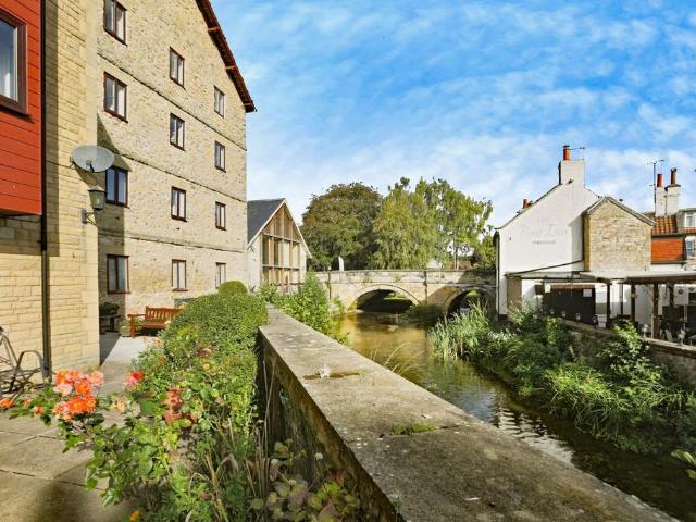 2 bedroom retirement property for sale