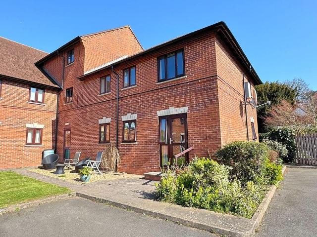 2 bedroom retirement property for sale