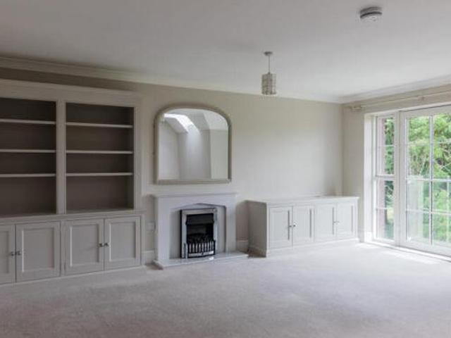 2 Bedroom Retirement Property For Sale In Templeton Road