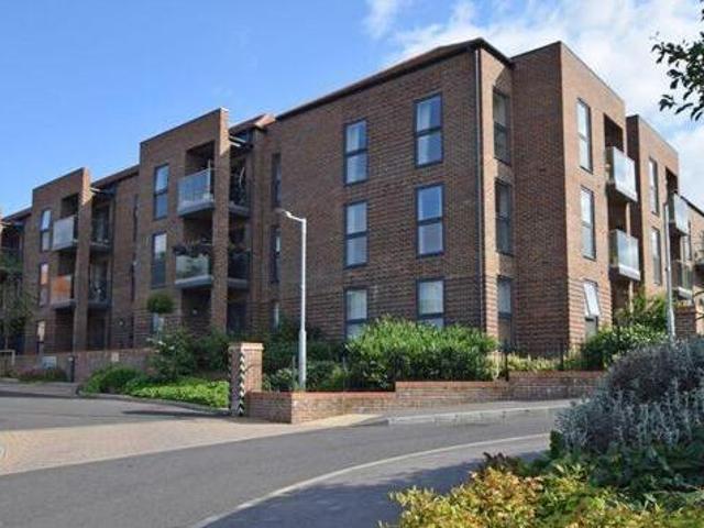 2 Bedroom Retirement Property For Sale In Lower Turk Street, Alton