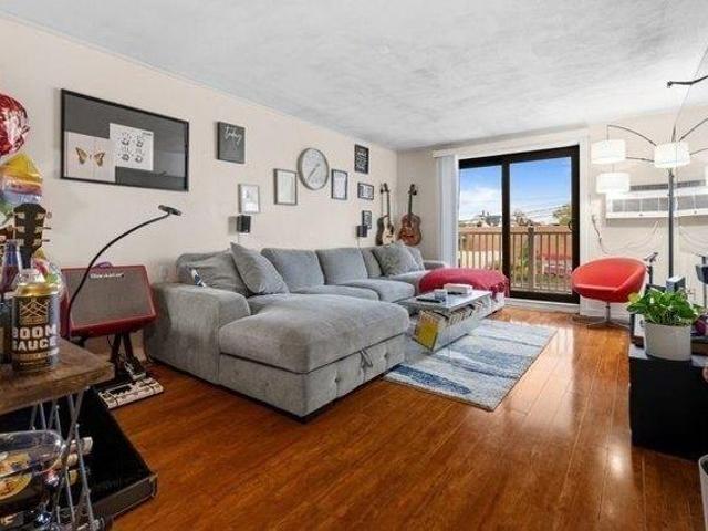 2 bedroom, Revere MA 02151 105385661