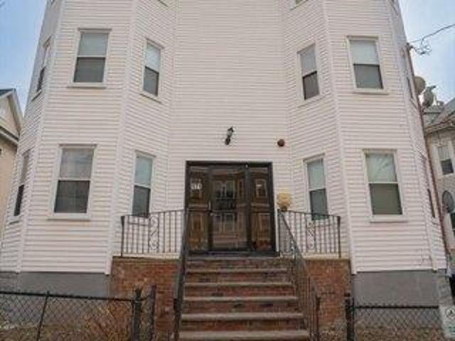 2 bedroom, Revere MA 02151 105386721