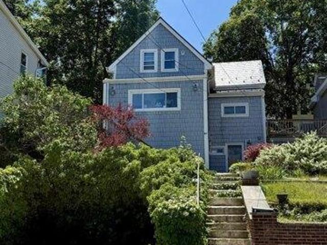 2 bedroom, Revere MA 02151 105561657