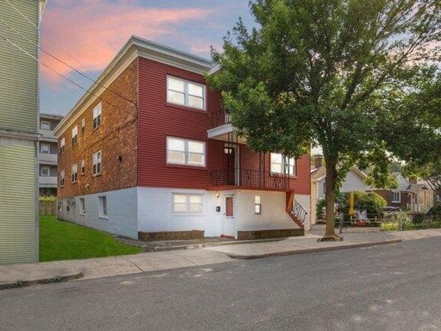 2 bedroom, Revere MA 02151 105534110