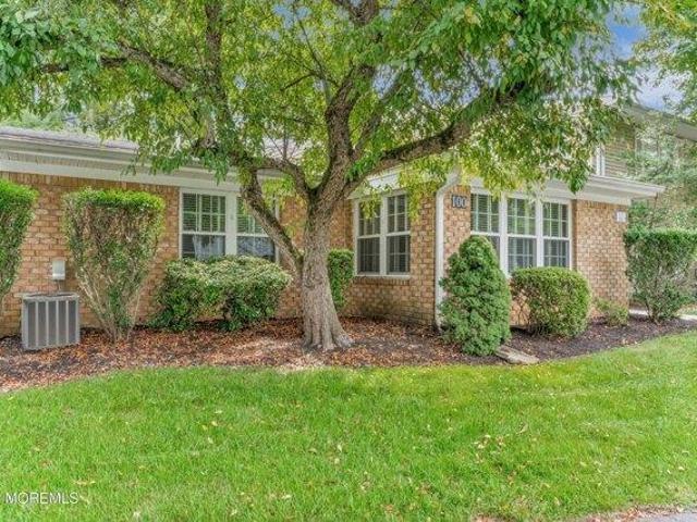 2 bedroom, Red Bank NJ 07701 105256200