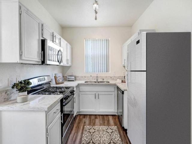 2 bedroom, Redlands CA 92373 104855070