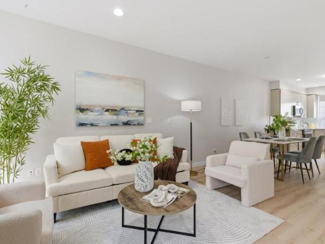 2 bedroom, Redmond WA 98052 105777953