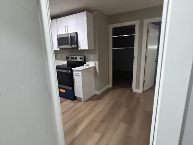2 bedroom, Regina SK S4V 3Z6 104257613