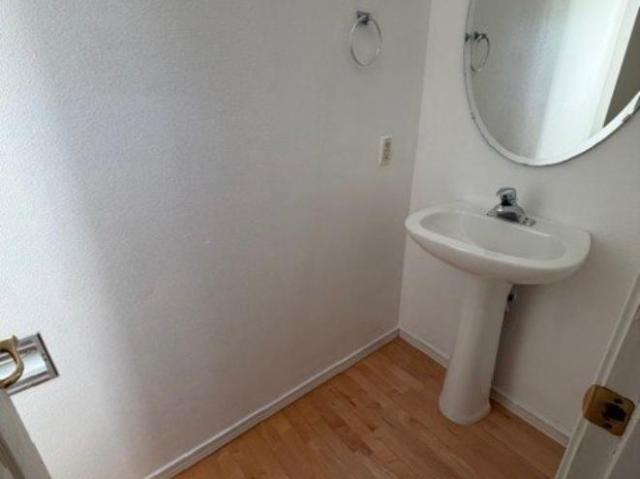 2 bedroom, Renton WA 98058 106244447
