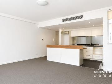 2 bedroom residence in Camperdown with ultimate convenience